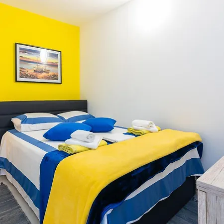 Awesome In With Wifi Apartment *